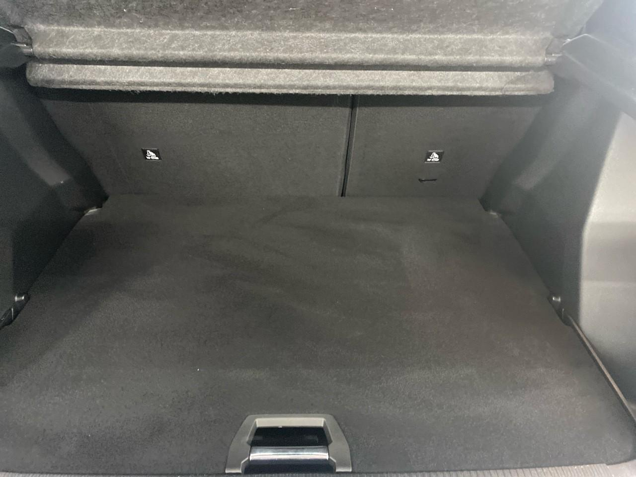 Peugeot 2008 puretech 100 s&s bvm6 style — photo 14