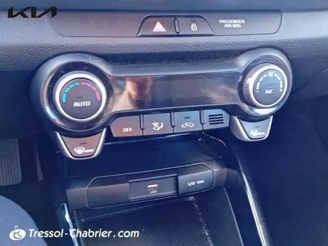 Kia Stonic 1.0 t-gdi 100 ch dct7 active — photo 13