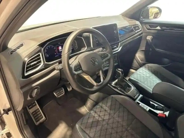 Volkswagen T-Roc 1.5 tsi evo2 150 start/stop dsg7 r-line edition — photo 9