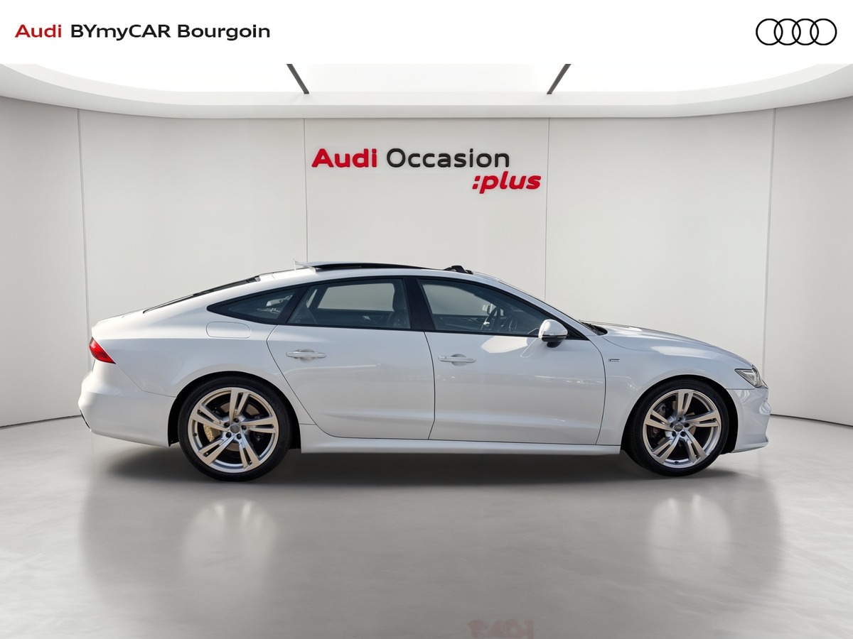 Audi A7 Sportback 45 TFSI 245 S tronic 7 — photo 6