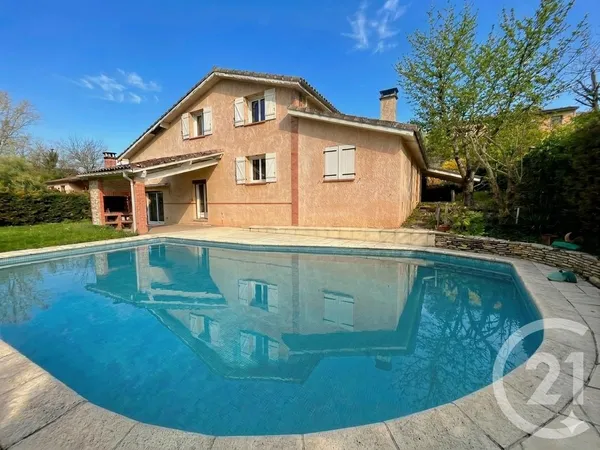 Maison 6 pièces 197 m²