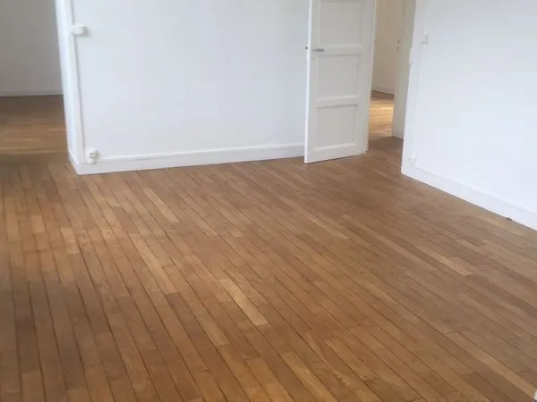 Appartement dans château de Montbray