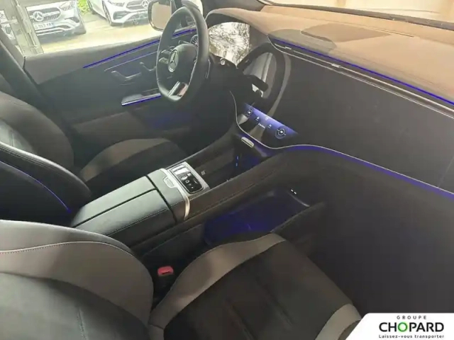 Mercedes Eqe suv 500 4matic — photo 39
