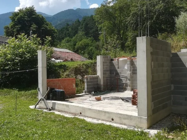 Opportunité unique au coeur des alpes-maritimes - à deux pas de l'italie et de limone piemonte
