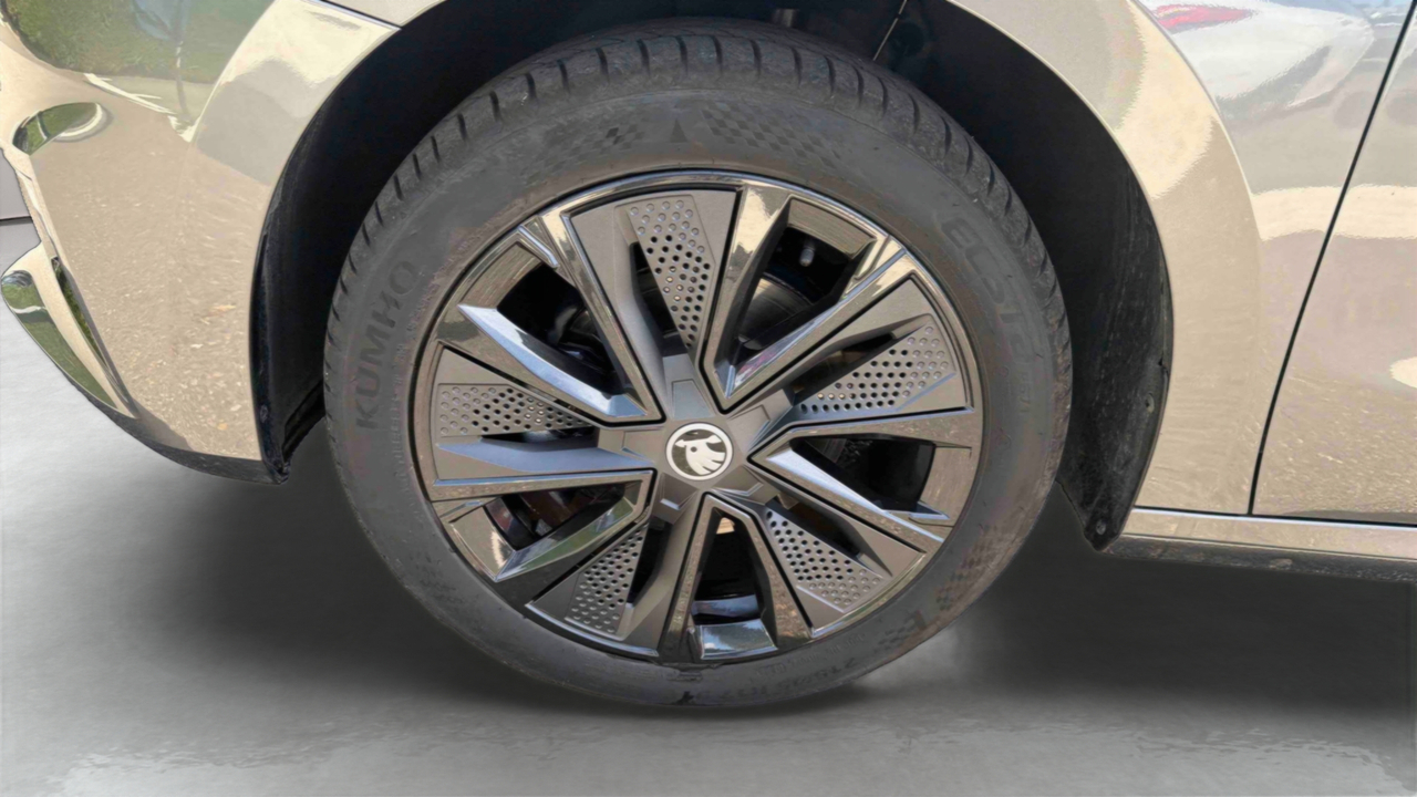 Skoda Fabia 1.0 TSI 116 ch EVO 2 DSG7 — photo 15