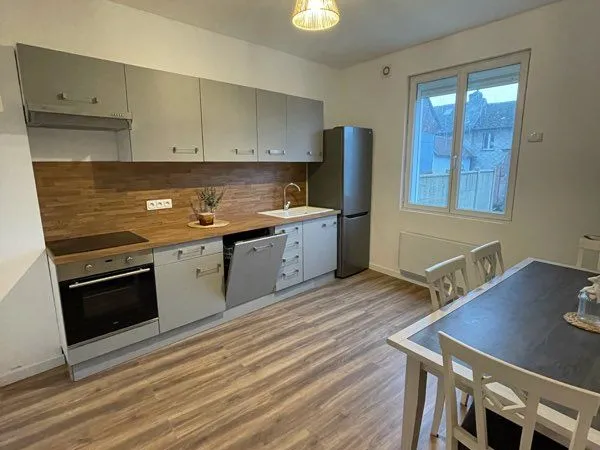 Maison rénovée - 103 m² - 4 chambres - jardin