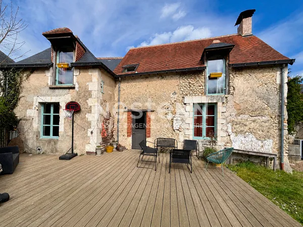 Maison de caractère en pierre -145m² - Jardin 937m² - Montval-sur-Loir (72500)