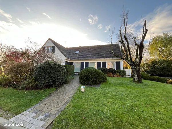 Maison 7 pièces 197 m²