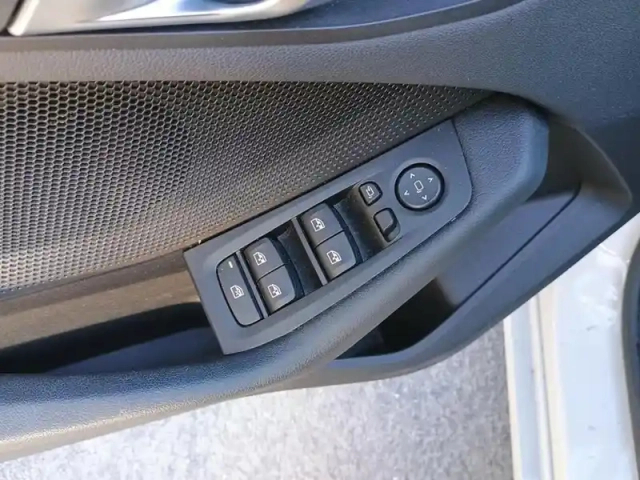 Bmw Serie 1 118i 136 ch dkg7 — photo 20