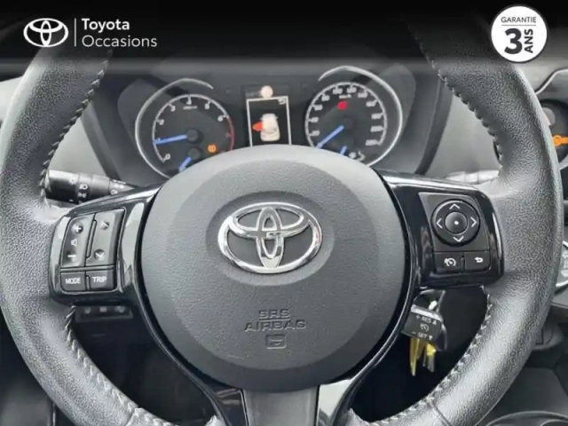 Toyota Yaris 70 vvt-i ultimate 5p — photo 13