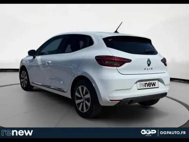 Renault Clio 1.5 blue dci 100ch evolution — photo 3