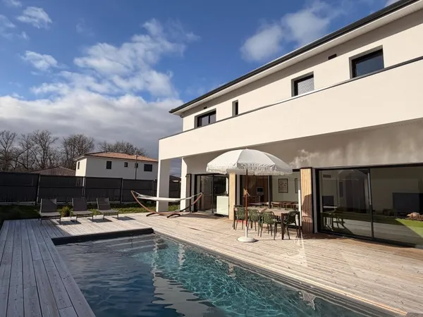 Maison 6 pièces 174 m²