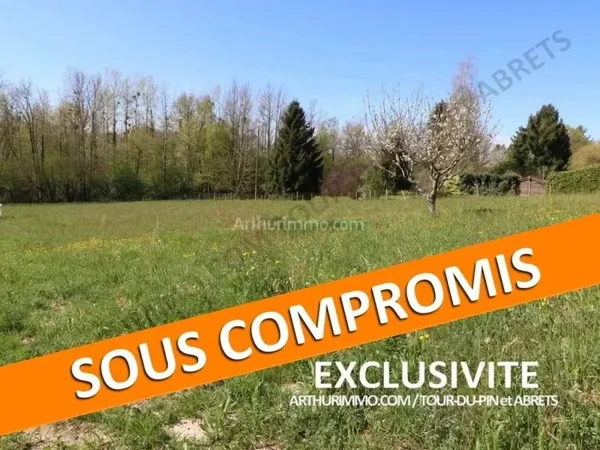 Terrain 1000 m²