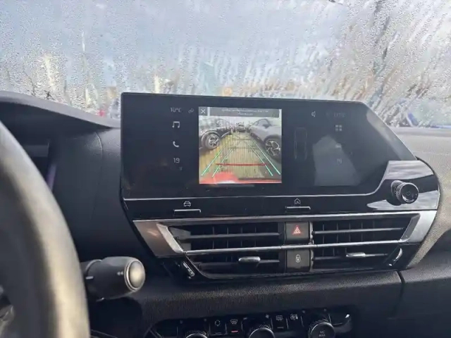 Citroën C4 e- 136 ch automatique — photo 40