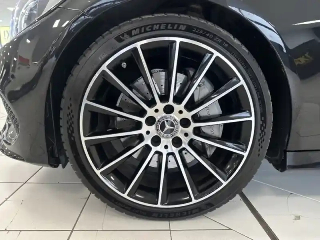 Mercedes Classe C c 300 2.0 245 — photo 9