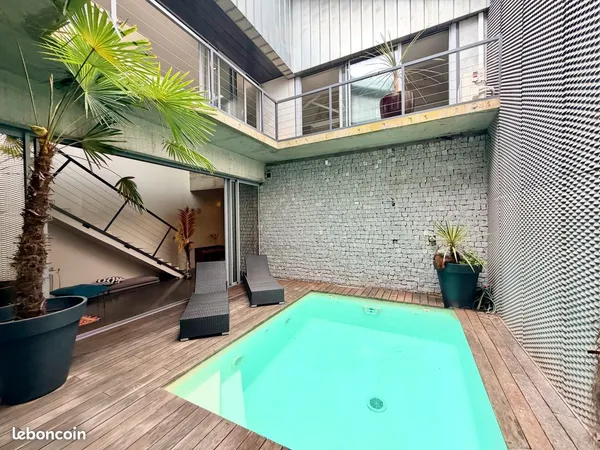 Maison-Loft, garage, piscine, terrasse - Tram A, Bordeaux, Hôtel de Police/Gaviniès