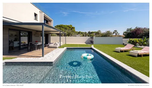 Maison 5 pièces 180 m²