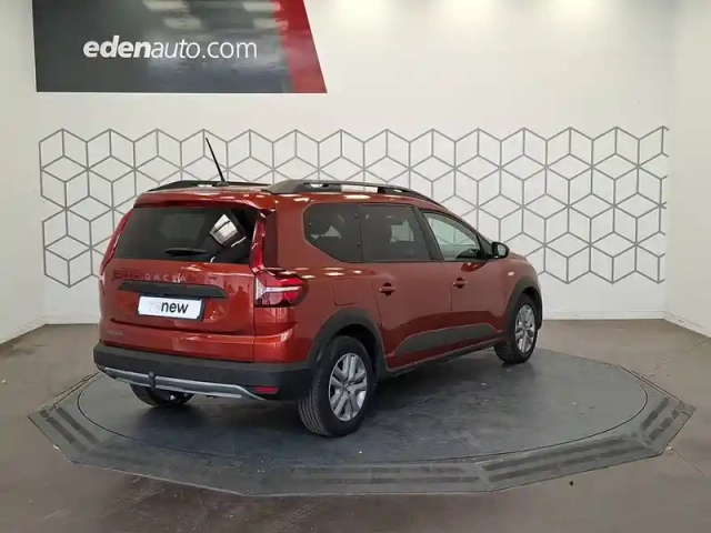 Dacia Jogger tce 110 7 places — photo 5