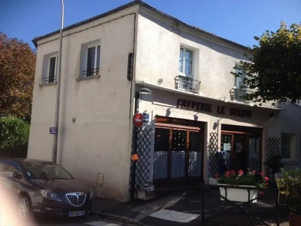 Chambre dans coloc féminine appartement tranquille