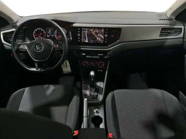 Volkswagen Polo business 1.0 tsi 95 s&amp;s dsg7 lounge — photo 8