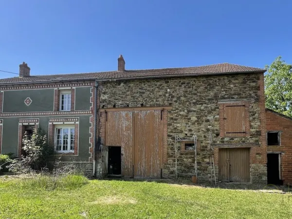 Corps de ferme 2 pièces 75 m²