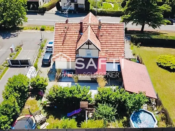 Maison - 7 pièces - 152m²