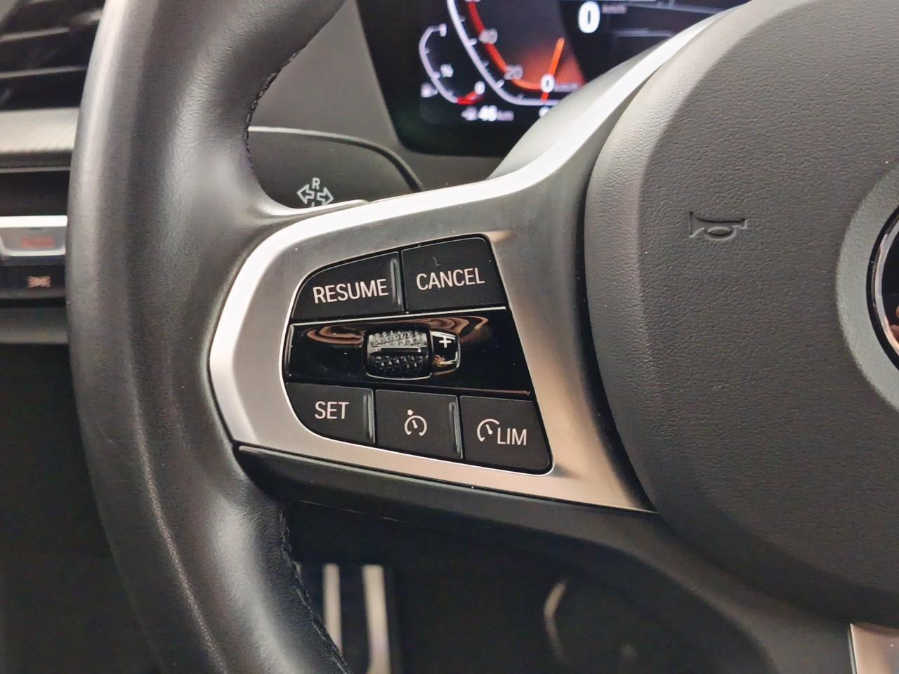 Bmw Serie 1 16i 109 ch dkg7 m sport — photo 17