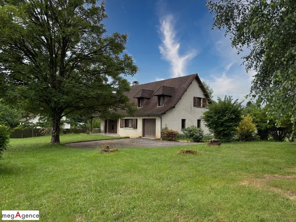 Maison familiale 5 chambres sur beau parc arboré