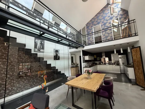Loft D'exception En Triplex - 162 M² - Tourcoing Limite Mouvaux