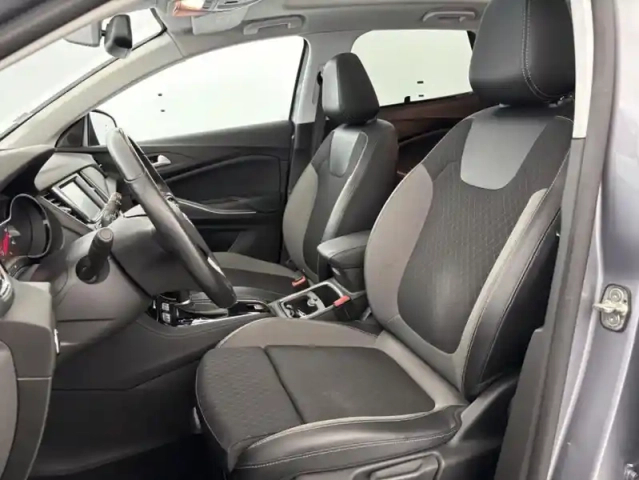 Opel Grandland X 1.5 diesel 130 ch bva8 elegance business 5p — photo 13