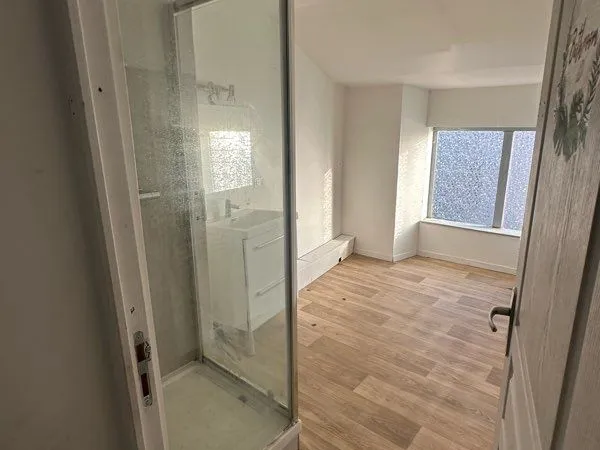 Appartement à louer situé dans le bourg de chemillé