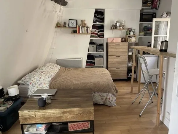 Appartement 1 pièce 14 m²