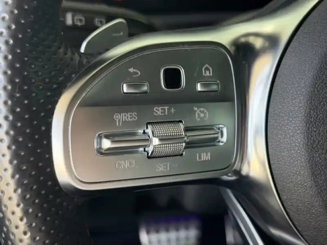 Mercedes Classe A 250 e amg line — photo 34