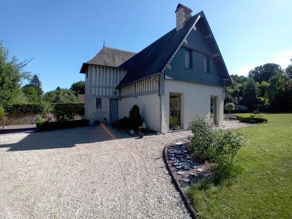 Maison 6 pièces 161 m²