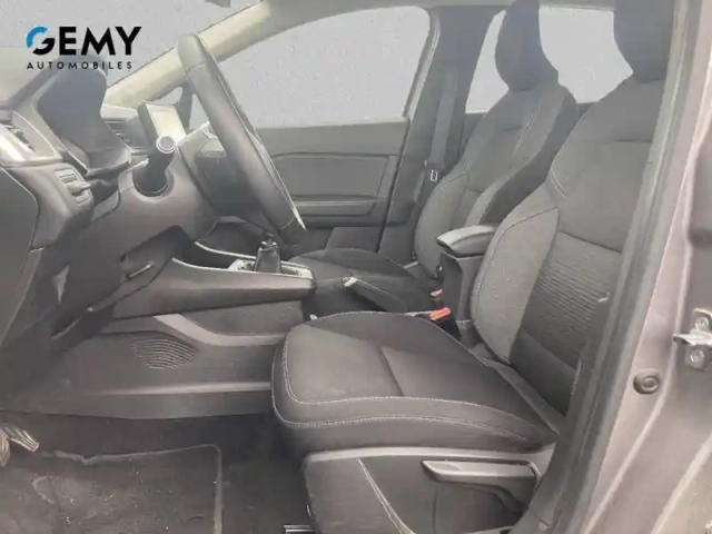 Renault Captur tce 90 - 21 — photo 9