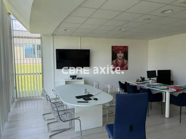 Bureaux 169 m²