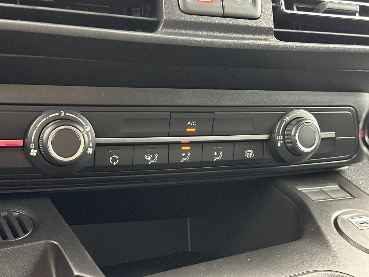 Citroën Berlingo van m diesel 100 ch manuelle — photo 27