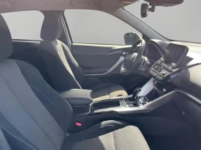 Mitsubishi Eclipse cross 2.4 mivec phev 188ch invite 4wd 2023 — photo 15
