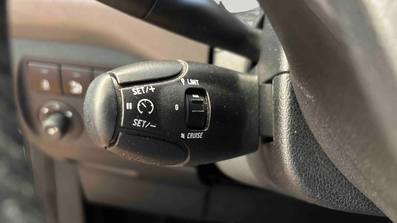 Citroen Berlingo Multispace BlueHDi 100 S&amp;S BVM5 — photo 19