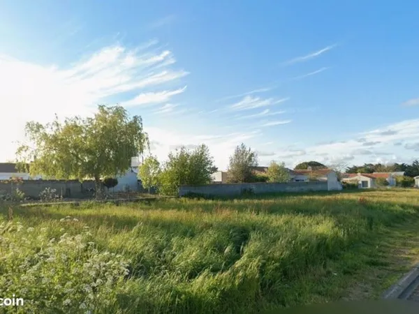 Terrain 360 m² SAINT HILAIRE DE RIEZ