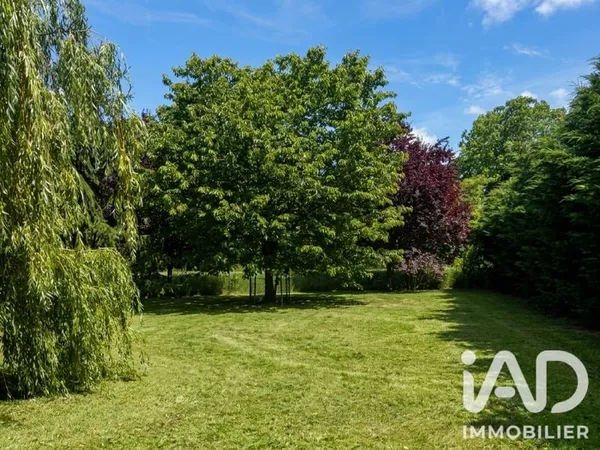 Terrain 1100 m²