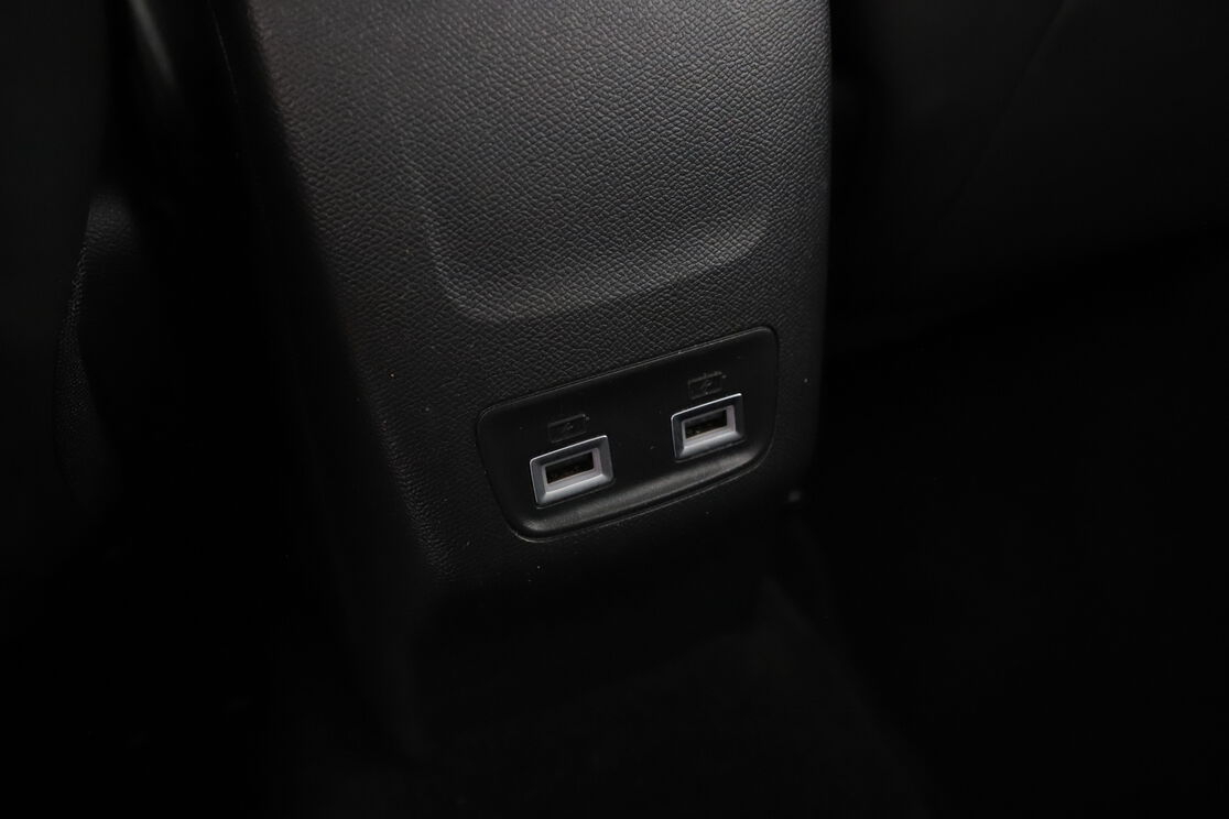 Peugeot 208 1.2 PureTech Allure — photo 13