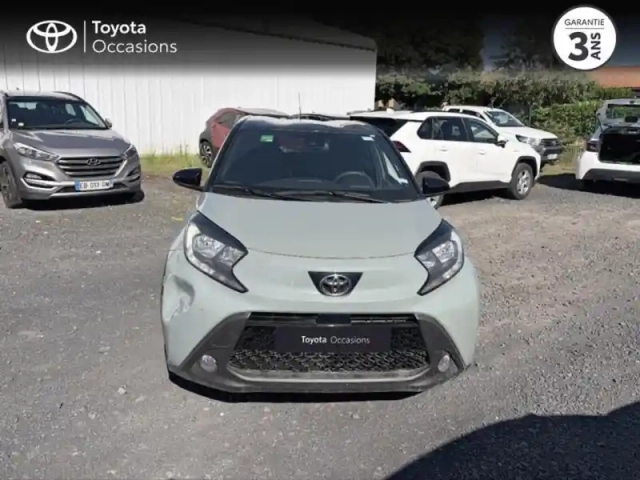 Toyota Aygo x 1.0 vvt-i 72ch design s-cvt my24 — photo 5