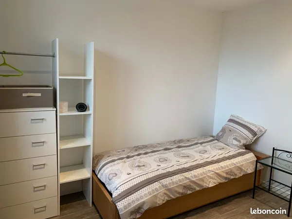 Chambre individuelle meublée 11 m² - Tout inclus - Antony