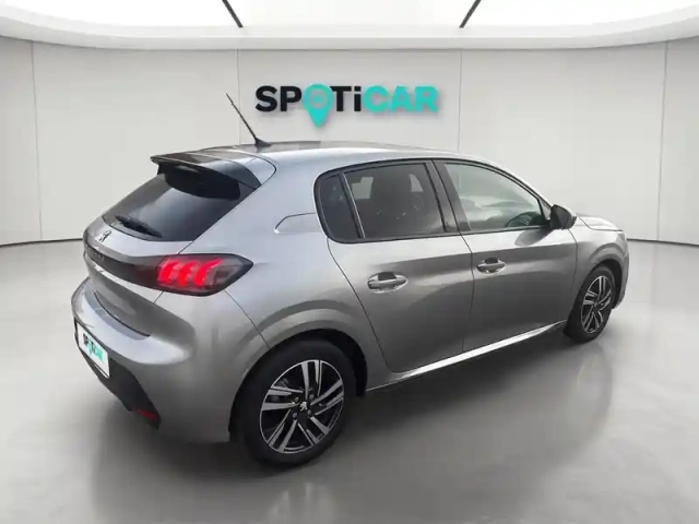 Peugeot 208 1.2 puretech 100ch s&amp;s allure 118g — photo 6