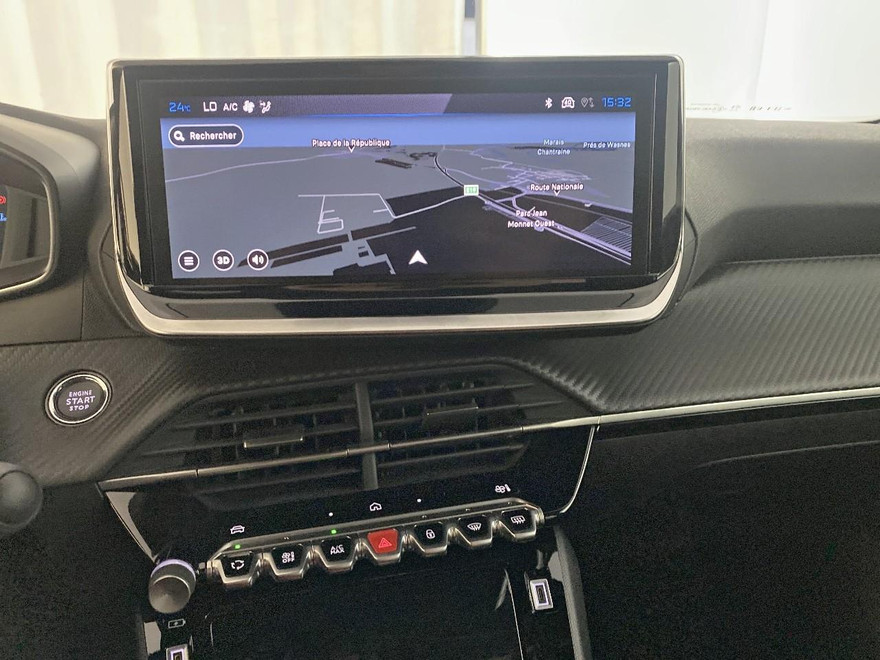 Peugeot 2008 hybrid 145 ch e-dcs6 allure — photo 14