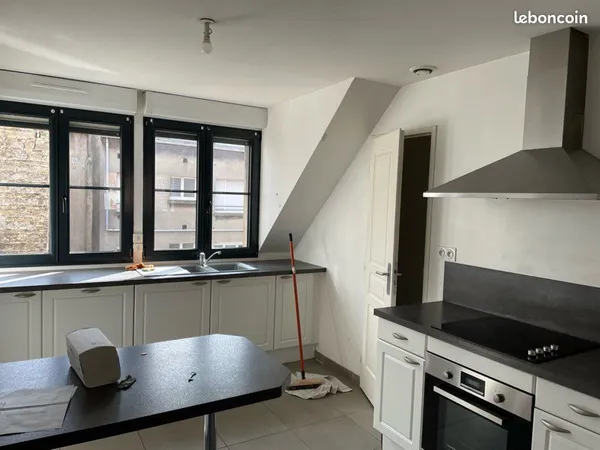Appartement 2 chambres et bureau