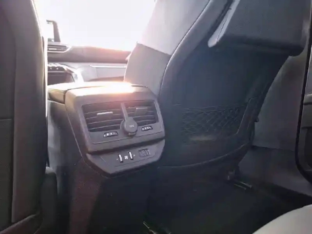 Peugeot 5008 bluehdi 180ch s&amp;s eat8 — photo 22