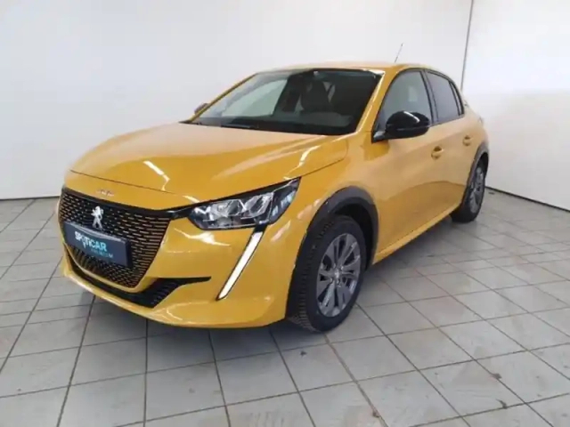 Peugeot 208 e- 136ch style