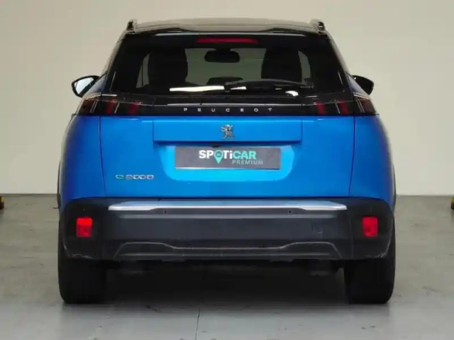 Peugeot 2008 e- 136ch allure — photo 4